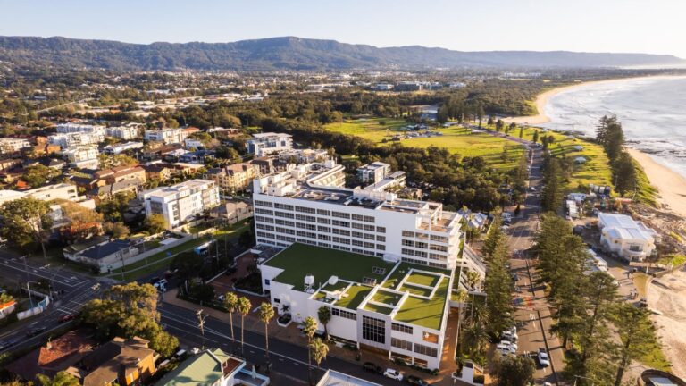 Coal Coast Magazine Novatel Wollongong Northbeach Aerial View